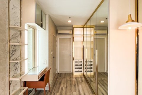 Studio in the Condo in Sathon, Bangkok, Thailand  № 160826 - photo 3