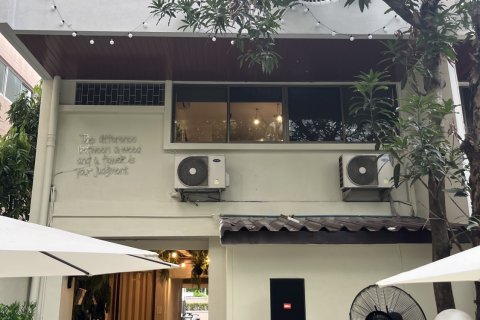 Townhouse in Watthana, Bangkok, Thailand 6 bedrooms № 160821 - photo 5