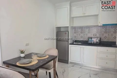 Condominio de 1 dormitorio en Jomtien Beach, Pattaya, Tailandia № 212587 - foto 5
