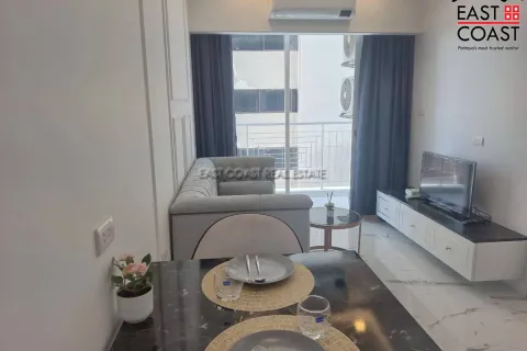Condominio de 1 dormitorio en Jomtien Beach, Pattaya, Tailandia № 212586 - foto 2