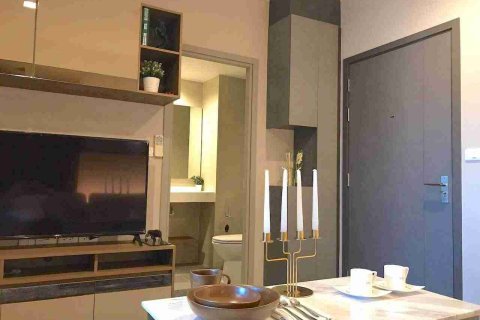Condo in Bangkok, Thailand, 1 bedroom № 183395 - photo 8