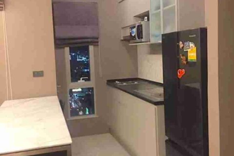 Condo in Bangkok, Thailand, 2 bedrooms  № 183389 - photo 8