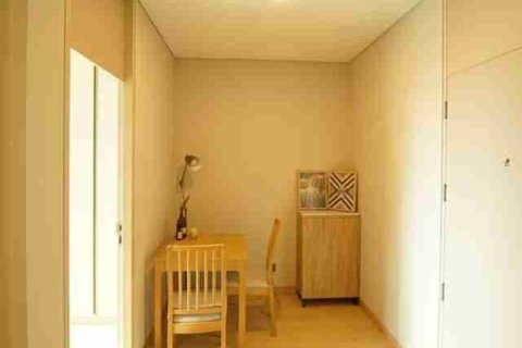 Condo in Bangkok, Thailand, 1 bedroom  № 183390 - photo 3