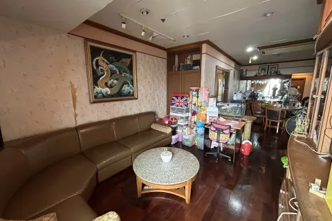 Condo in Khlong San, Bangkok, Thailand, 3 bedrooms  № 169551 - photo 2