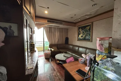 Condo in Khlong San, Bangkok, Thailand, 3 bedrooms  № 169551 - photo 6