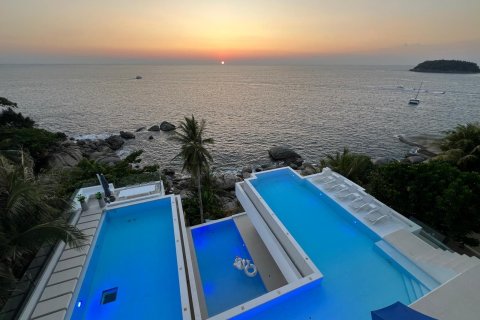 Villa in Phuket, Thailand 8 bedrooms № 169553 - photo 9