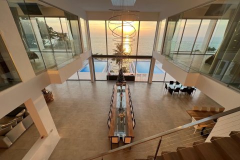Villa in Phuket, Thailand 8 bedrooms № 169553 - photo 3
