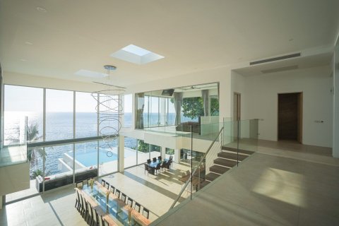 Villa in Phuket, Thailand 8 bedrooms № 169553 - photo 22