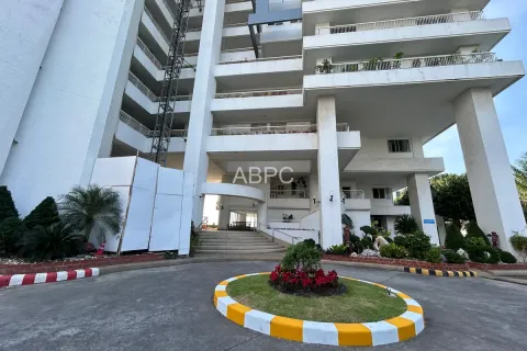 Condominio de 3 dormitorios en Pattaya, Tailandia № 210943 - foto 11
