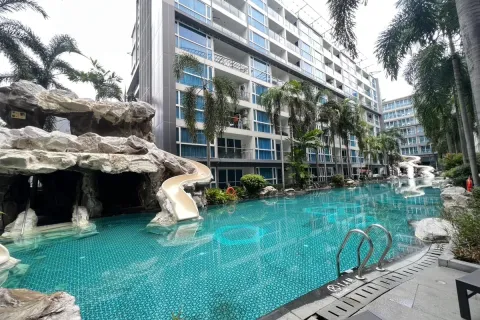 Casa de 6 dormitorios en Pattaya, Tailandia № 210939 - foto 21