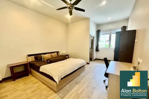 Casa de 6 dormitorios en Pattaya, Tailandia № 210939 - foto 11
