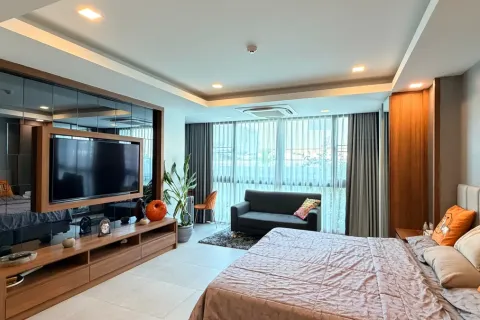 Condominio de 2 dormitorios en Jomtien Beach, Pattaya, Tailandia № 210941 - foto 27