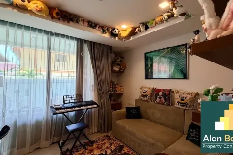 Condominio de 2 dormitorios en Jomtien Beach, Pattaya, Tailandia № 210941 - foto 6