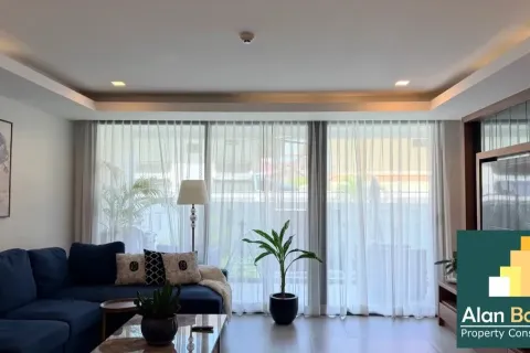 Condominio de 2 dormitorios en Jomtien Beach, Pattaya, Tailandia № 210941 - foto 10