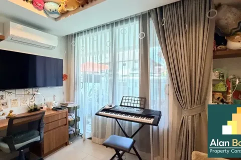 Condominio de 2 dormitorios en Jomtien Beach, Pattaya, Tailandia № 210941 - foto 5
