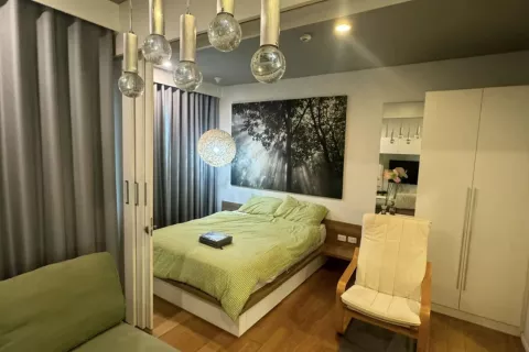 Студия в кондо в Ваттхане, Бангкок, Таиланд № 139431 - фото 8