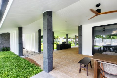 Villa in Phuket, Thailand 4 bedrooms № 139432 - photo 30