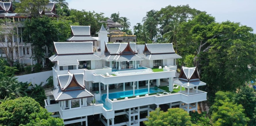 Villa in Phuket, Thailand 5 bedrooms № 136918