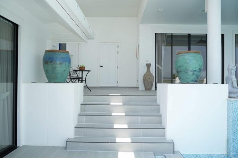 Villa in Phuket, Thailand 5 bedrooms № 136918 - photo 12