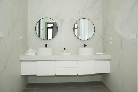 Villa in Phuket, Thailand 5 bedrooms № 136918 - photo 11