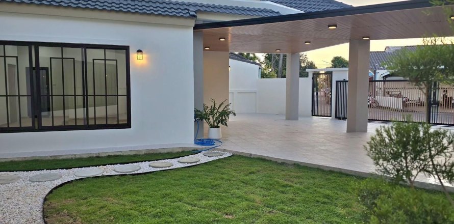 Maison à Phuket, Thaïlande 4 chambres № 156902