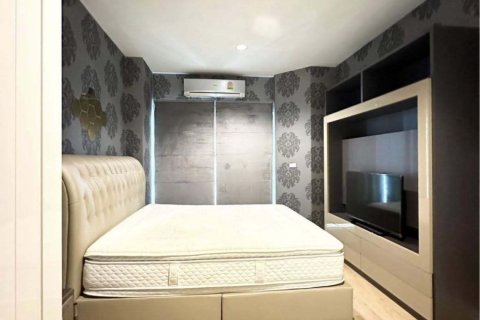 Studio in the Condo in Bang Kapi, Bangkok, Thailand  № 156903 - photo 2