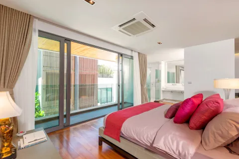 Maison à Phuket, Thaïlande 4 chambres № 148869 - photo 30