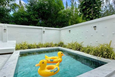 Villa in Phuket, Thailand 3 bedrooms № 148868 - photo 2