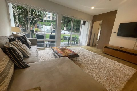 Condo in Kathu, Thailand, 2 bedrooms  № 148867 - photo 7