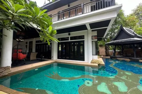 Casa de 4 dormitorios en Pattaya, Tailandia № 211764 - foto 23
