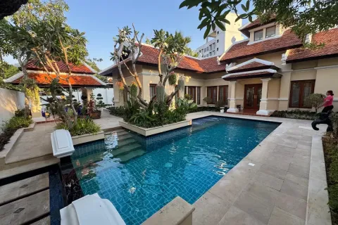 Casa de 2 dormitorios en Pattaya, Tailandia № 211767 - foto 25