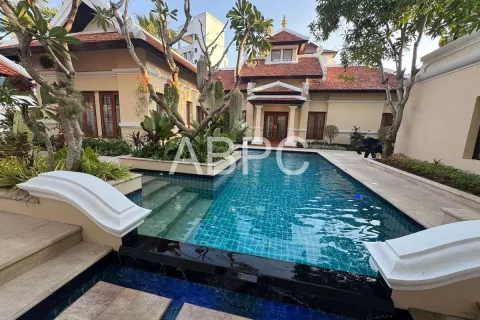 Casa de 2 dormitorios en Pattaya, Tailandia № 211767 - foto 3