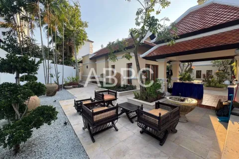 Casa de 2 dormitorios en Pattaya, Tailandia № 211767 - foto 7