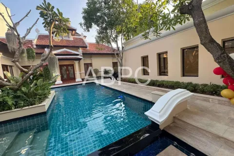 Casa de 2 dormitorios en Pattaya, Tailandia № 211767 - foto 4