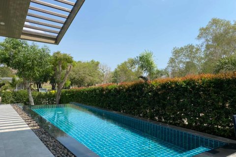 Villa in Hua Hin, Thailand 4 bedrooms № 166457 - photo 30