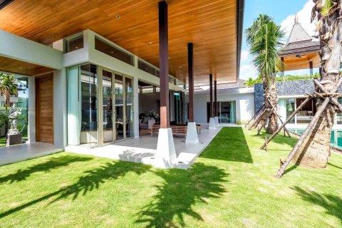 Villa in Bang Tao, Thailand 3 bedrooms № 166416 - photo 3