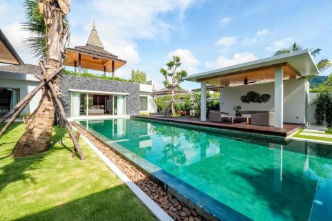 Villa in Bang Tao, Thailand 3 bedrooms № 166416 - photo 5