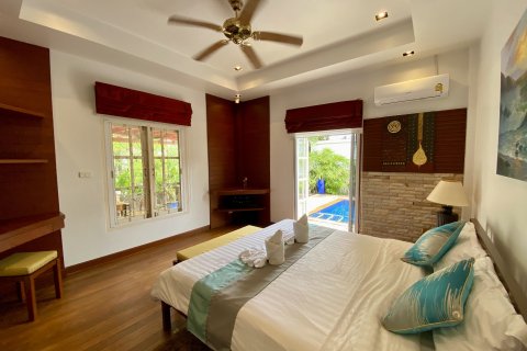 Villa in Kathu, Thailand 3 bedrooms № 145506 - photo 22
