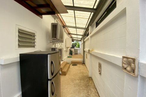 Villa in Kathu, Thailand 3 bedrooms № 145506 - photo 9