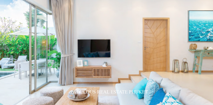 Villa in Bang Tao, Thailand 3 bedrooms № 179634