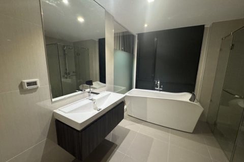 Condo in Chiang Mai, Thailand, 2 bedrooms  № 153361 - photo 18