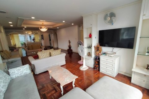 Пентхаус в Ваттхане, Бангкок, Таиланд с 3 спальнями  № 153356 - фото 4