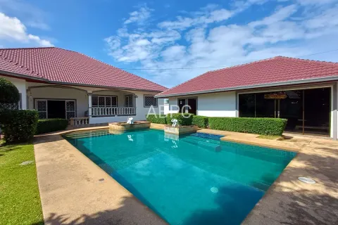 บ้านในพัทยา, ประเทศไทย 5 ห้องนอน № 211623