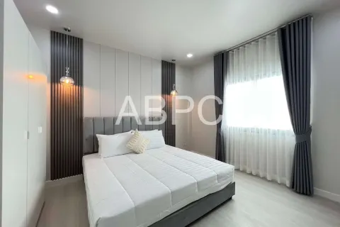 Adosado de 2 dormitorios en Pattaya, Tailandia № 211620 - foto 16