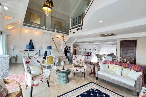 Condominio de 2 dormitorios en Jomtien Beach, Pattaya, Tailandia № 211621 - foto 7