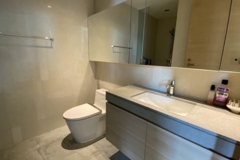 Condo à Watthana, Bangkok, Thaïlande, 2 chambres № 200820 - photo 20