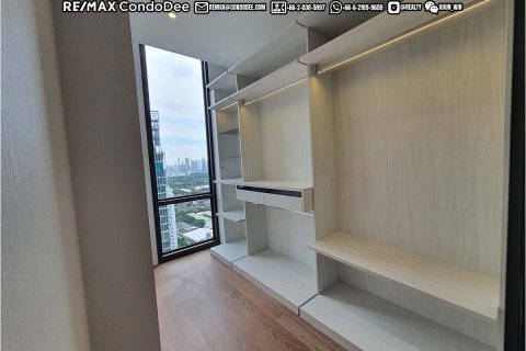 คอนโดมิเนียมในปทุมวัน, กรุงเทพฯ, ประเทศไทย, 4 ห้องนอน № 200824 - รูปถ่าย 2