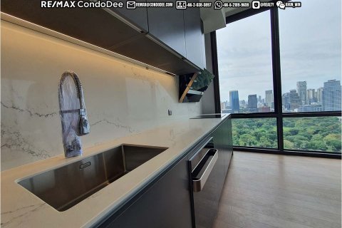 คอนโดมิเนียมในปทุมวัน, กรุงเทพฯ, ประเทศไทย, 4 ห้องนอน № 200824 - รูปถ่าย 3