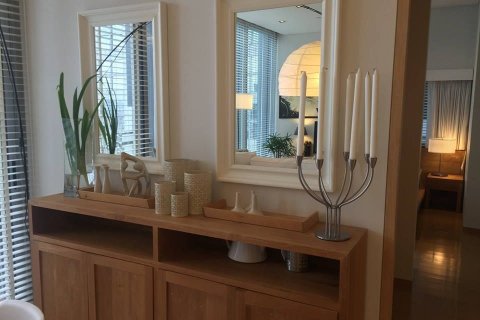 Condo in Bang Rak, Bangkok, Thailand, 2 bedrooms  № 136875 - photo 4