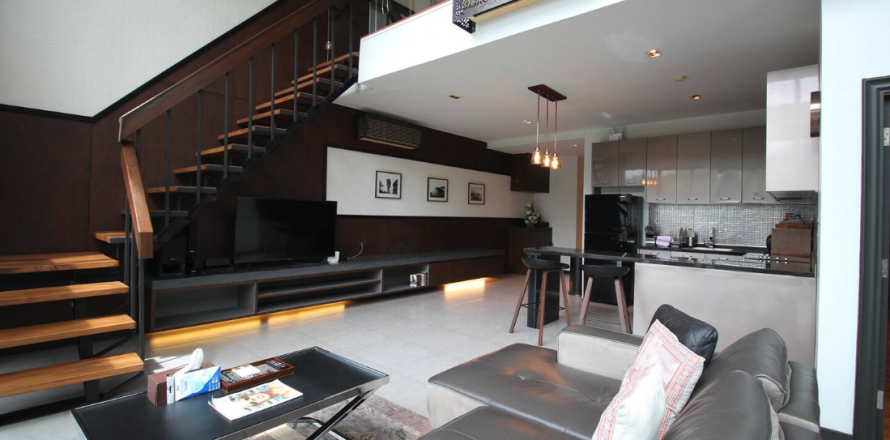 Penthouse in Kathu, Thailand 2 bedrooms № 136872